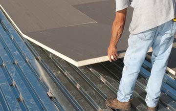 benefits of insulating Pengegon flat roofing